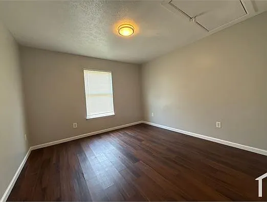 2702 Greenwood Ave #4 — Photo 4