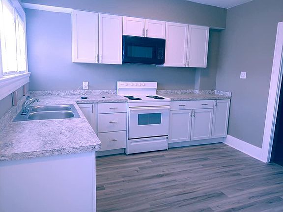 5th image of 3102 Linden Ave