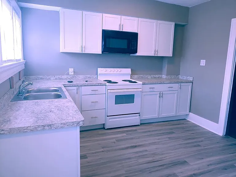 3102 Linden Ave — Photo 5