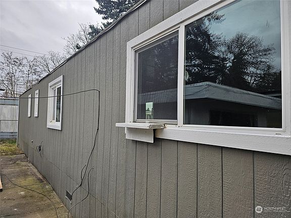 3rd image of 6622 146th Street SW #22