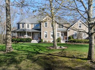 71 Old North Trl, Mansfield, MA 02048