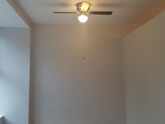 4th image of 3736 N Ashland Ave APT 1F