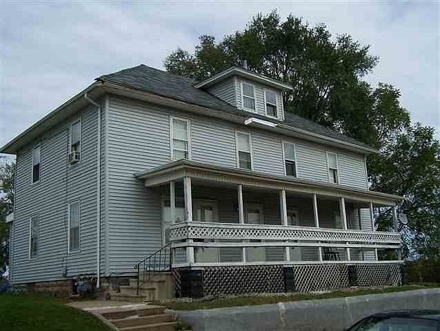 2nd image of 1303 South St