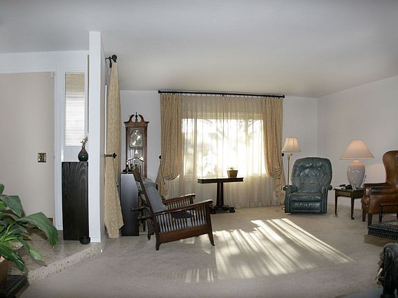 Entrance and Living Room