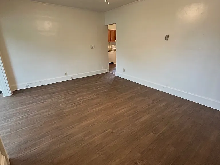 4029 W 8th St #1 — Photo 11