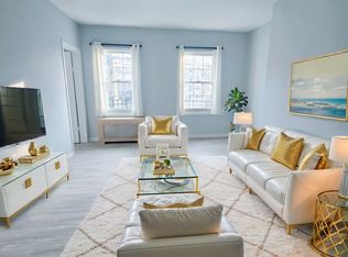 25-07 Astoria Blvd #2R, Astoria, NY 11102