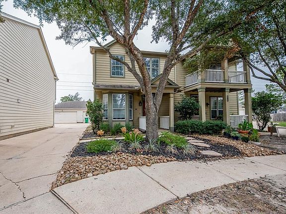 4th image of 9735 Coyote Creek Dr