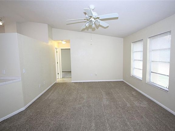 3rd image of 4378 Melis St