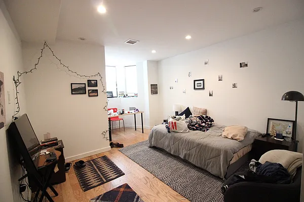 Rented by Bedford 6 Real Estate | media 48