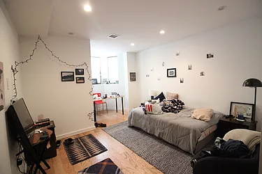 Rented by Bedford 6 Real Estate