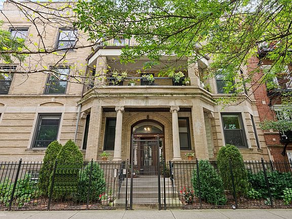 2nd image of 4453 N Paulina St APT 2