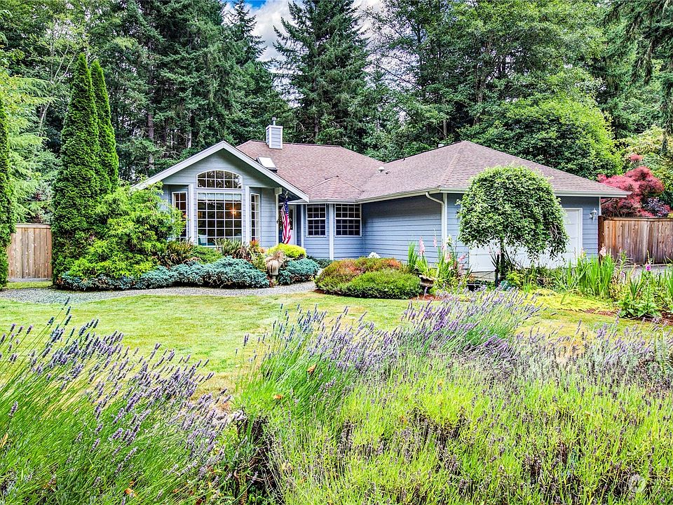 1st image of 10503 NE Misty Glen Way