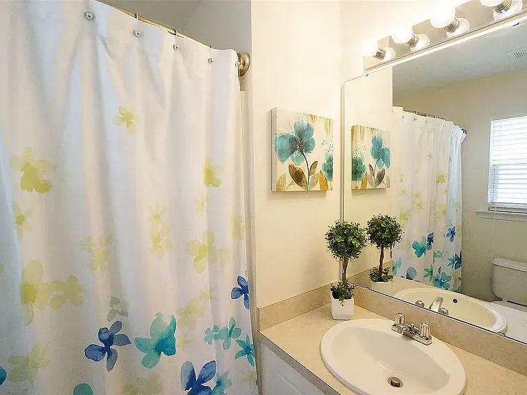 2405 Bay Harbor Dr — Photo 15