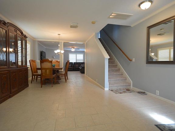 3rd image of 13422 Eldridge Villa St