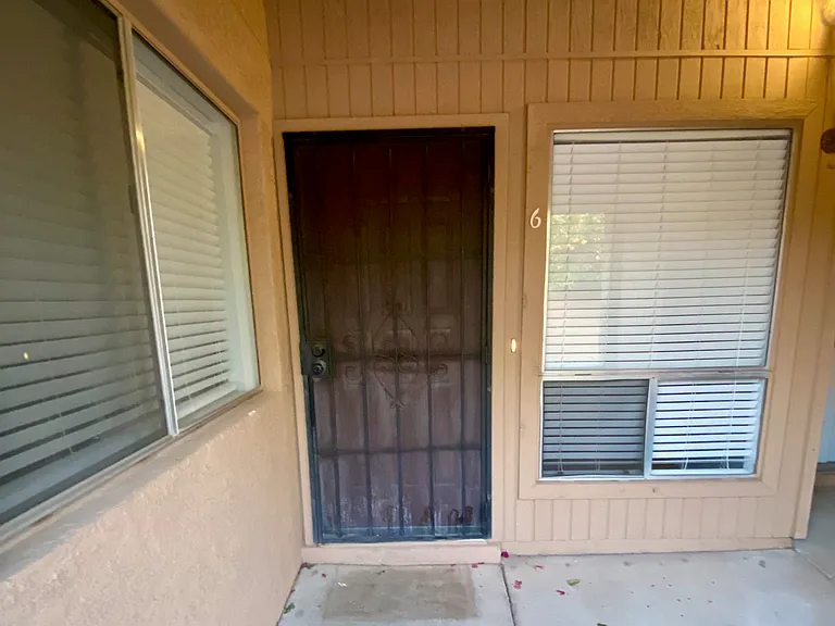 502 W Tonopah Dr #6 — Photo 15