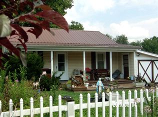 125 Joseph Ave, Cecilia, KY 42724