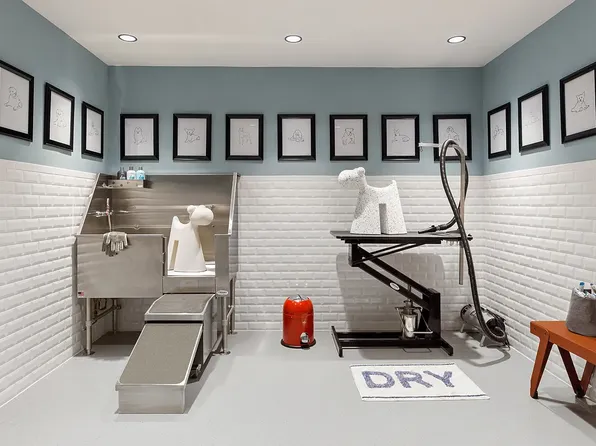 547 West 47th Street image 14 of 23