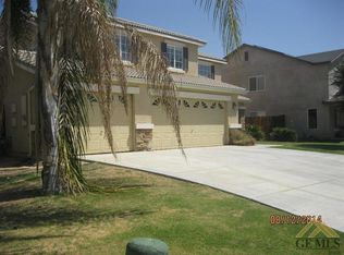 12404 Great Country Dr, Bakersfield, CA 93312