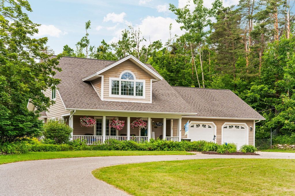 Apartment in Bagley Township, Otsego