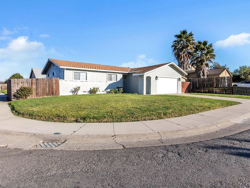 1st image of 7517 Addison Way