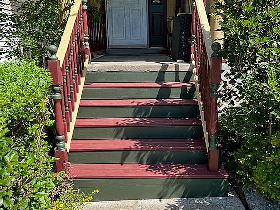 New Steps/Railings Aug 2022