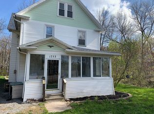 1753 Ridge Rd, Ontario, NY 14519