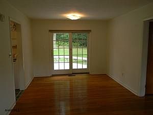 4th image of 189 Windwood Cir