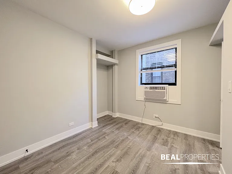 505 West Belmont Ave — Photo 38