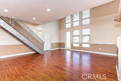 596 S Brea Blvd #LOFT — Photo 3