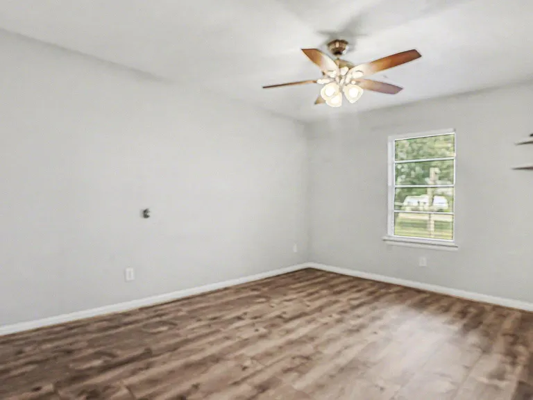 5615 John Martin Rd — Photo 15