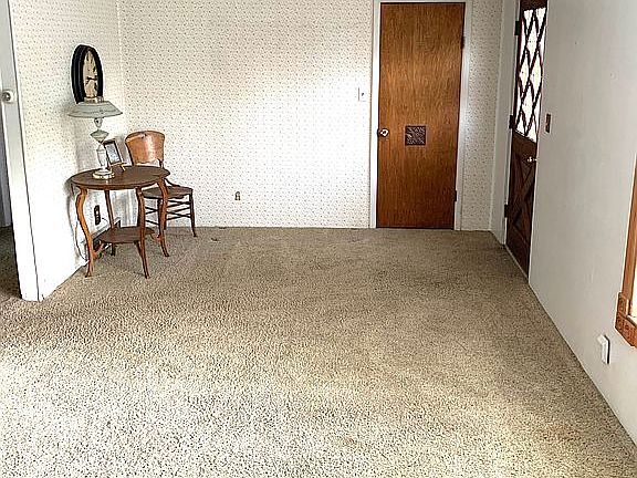 Front room South end