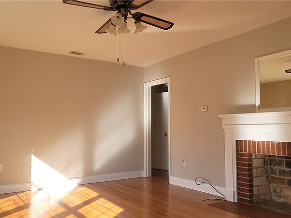 5th image of 2614 Governor Street