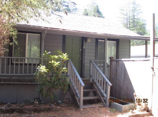 420 Newton Rd, Weott, CA 95571