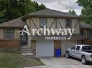 1017 W Ashbury St, Olathe, KS 66061