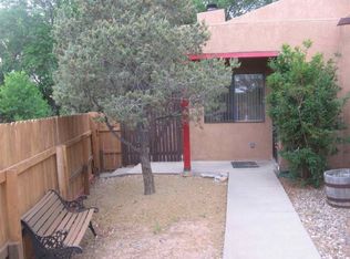 2883 Clark Ct, Santa Fe, NM 87507