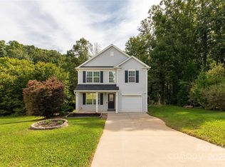 961 Poplar Forest Rdg, Clover, SC 29710