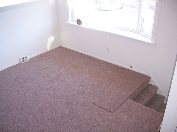 L/Room