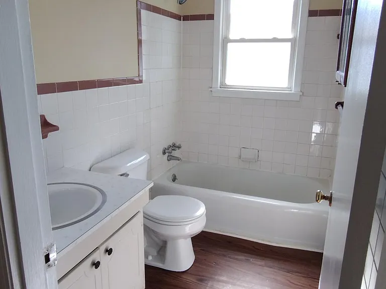 2163 Cypress Dr #F — Photo 5