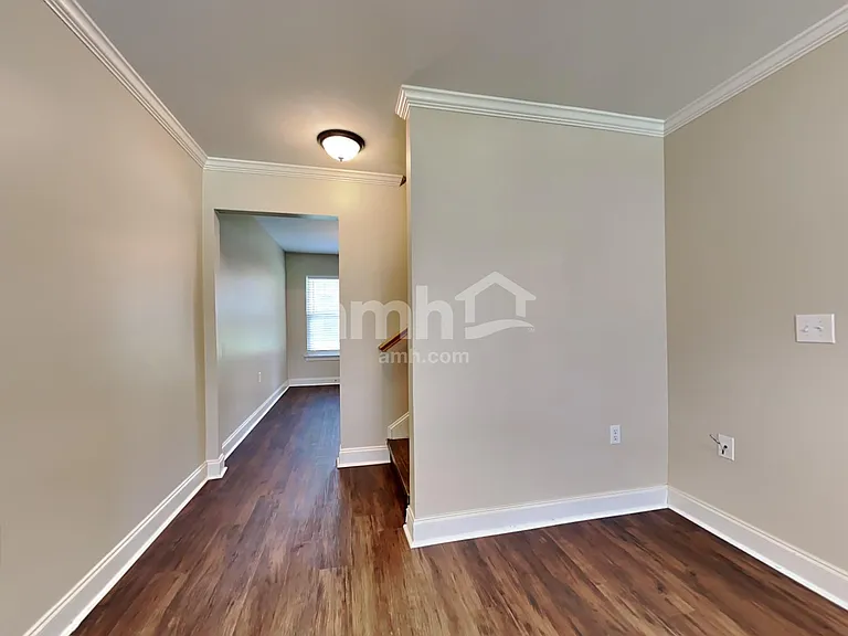 205 Turner Greens Ct — Photo 7