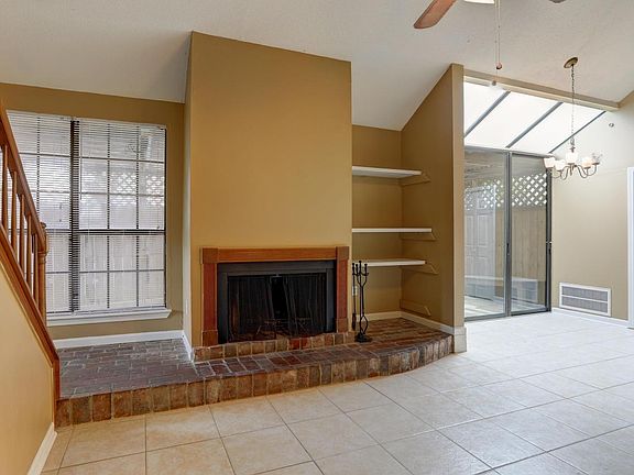 2nd image of 4620 W Congress St APT 13