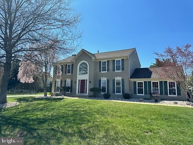 1st image of 408 Maplewood Dr
