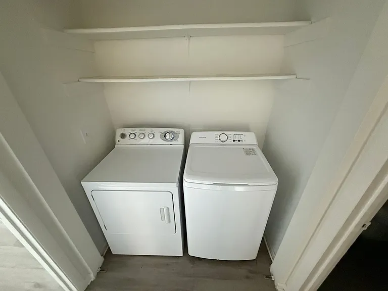 4822 Spring Lake Dr #D — Photo 15