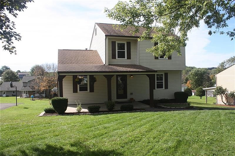 1st image of 432 Lexington Dr