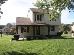 432 Lexington Dr, Greensburg, PA 15601