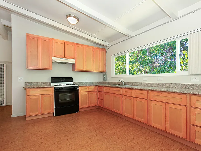 Fremont Park Apartments — Photo 2