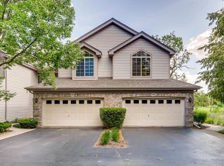 1598 N Saint Marks Pl, Palatine, IL 60067