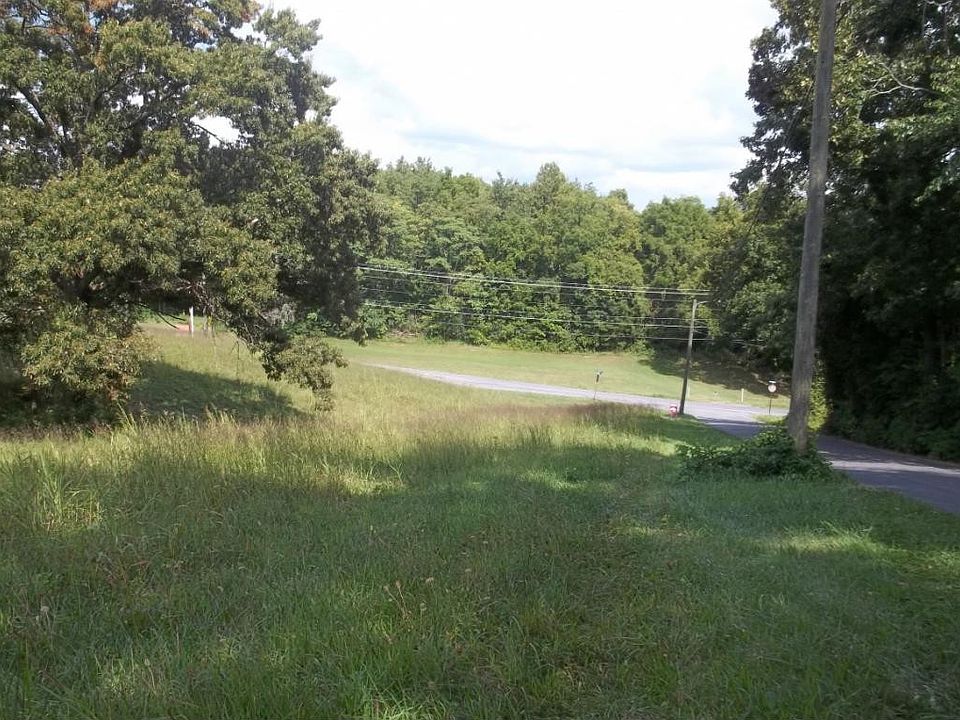 1st image of 0 Lyons Ave