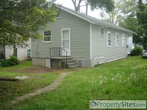 5th image of 10 Bayview Blvd