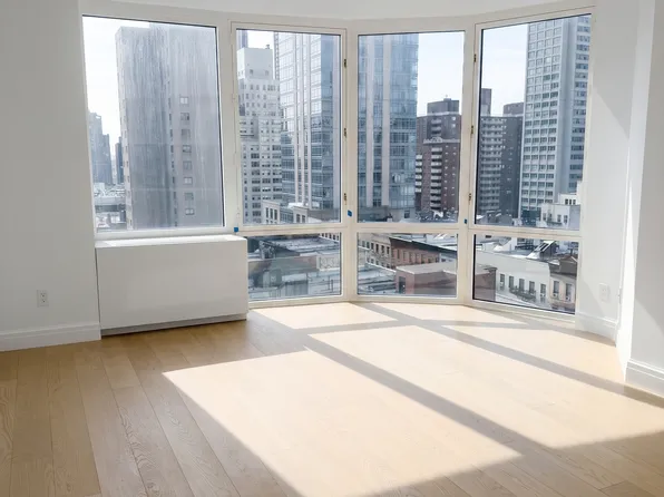 400 E 84th St, New York, NY