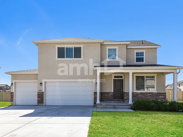 301 N Gibbons Ln — Photo 1
